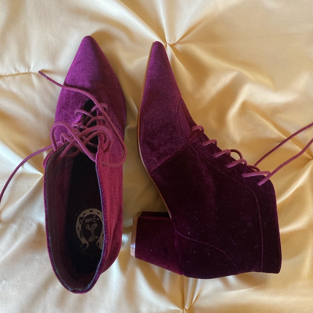 Burgundy Miss L Fire velvet ankle boots, size 38/7.5